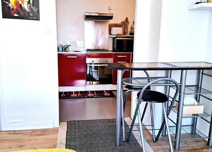 Apartmán Proche Centre Avec Balcon+parking
